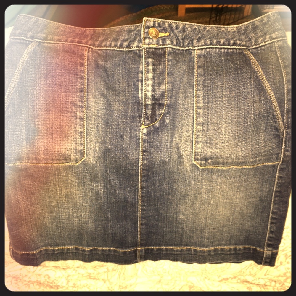 Denim skirt